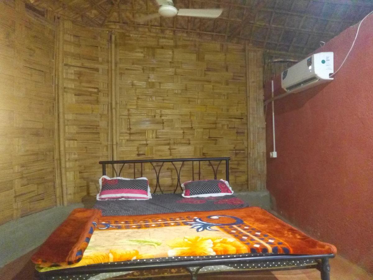 The Hillview Camp Resort ササン・ギル エクステリア 写真